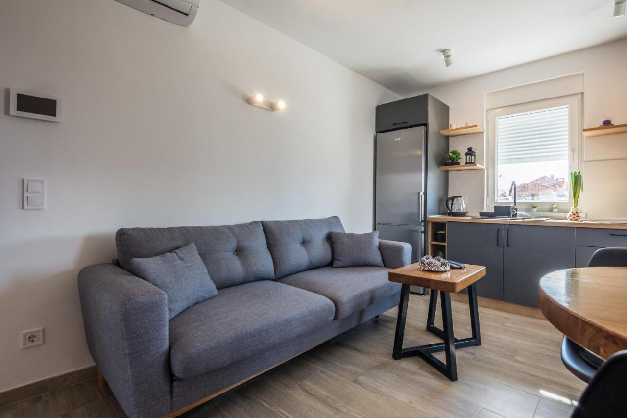 Apartments Pejakovic 비르 외부 사진